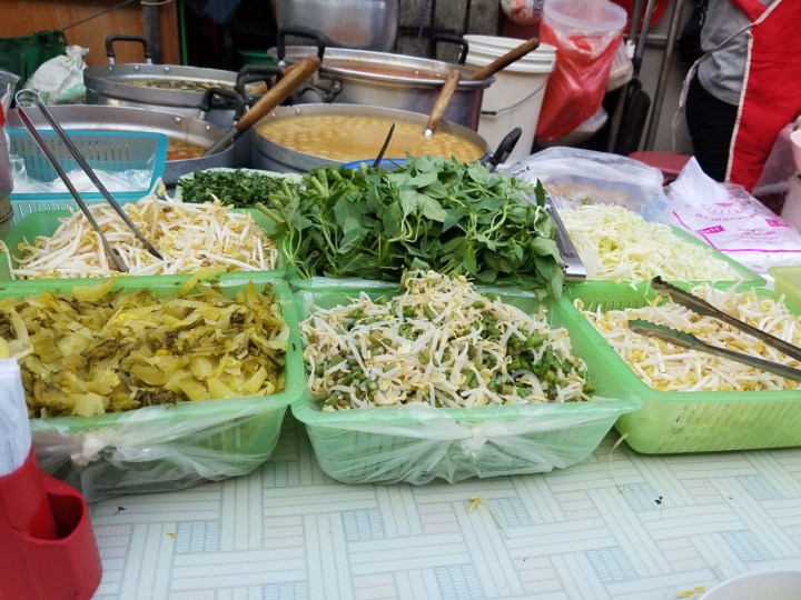 thai soup extras iwannabealady.com Thailand